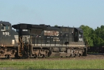 NS 8723